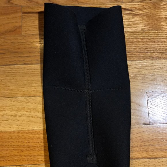 NIB Preferred Plus Pharmacy Black Neoprene Knee Sleeve Small - Picture 5 of 10